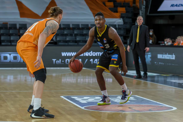 国足在战术 国足在战术