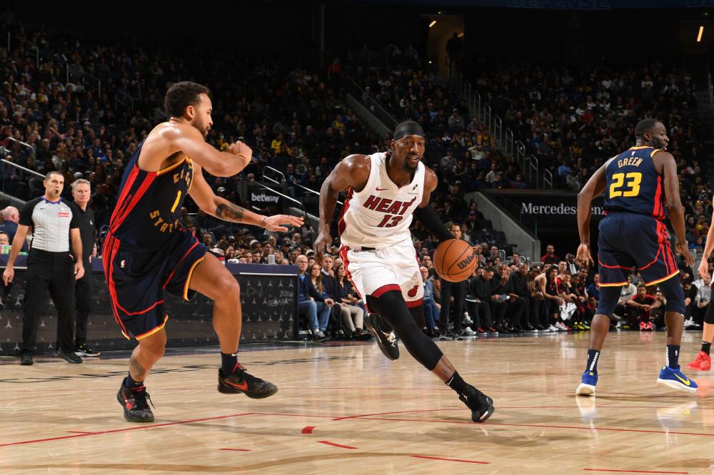 虽然双方在 虽然双方在